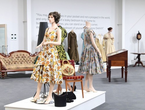 Museum of Vehicle Evolution - MOVE - Loel Thomson Costume Collection